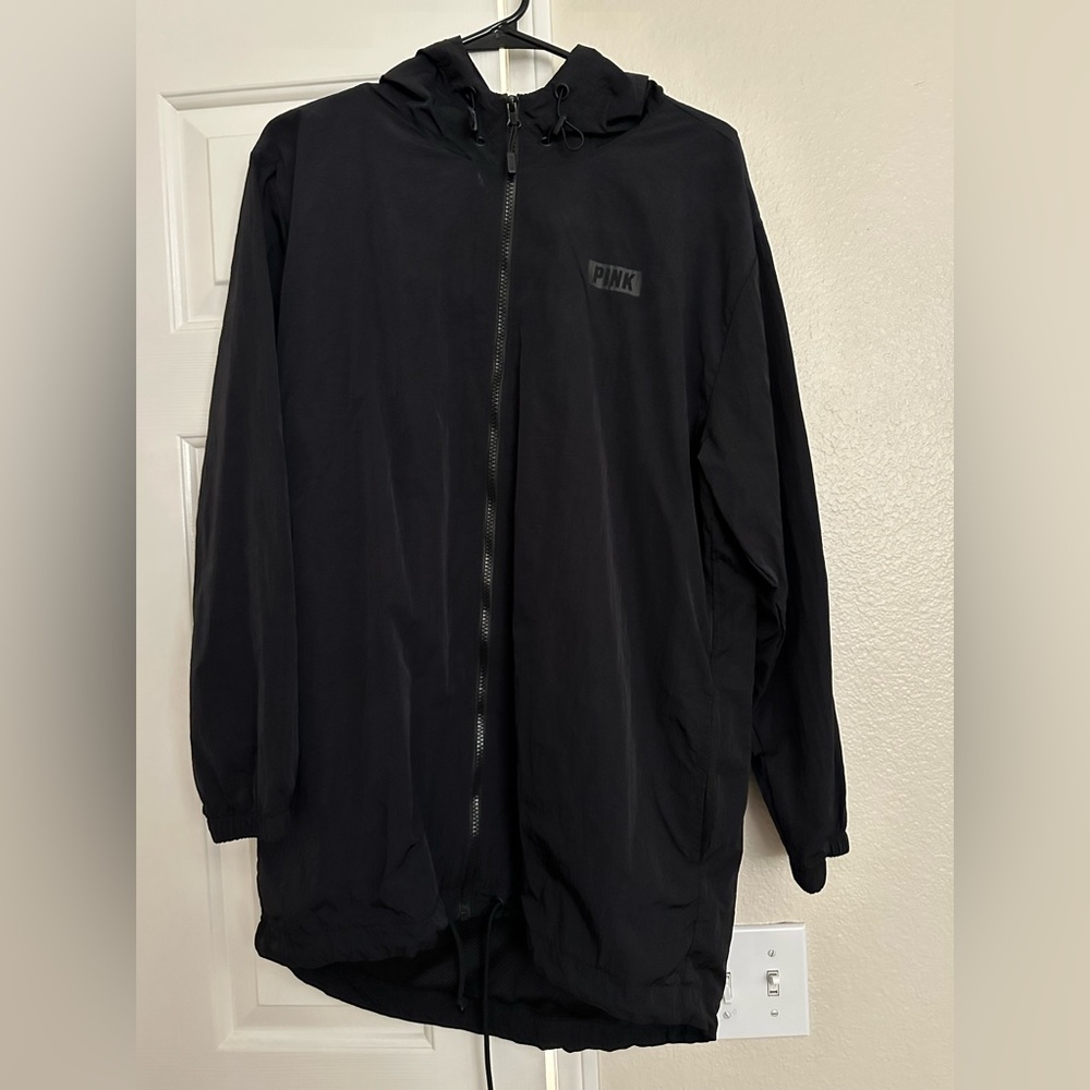 VS windbreaker